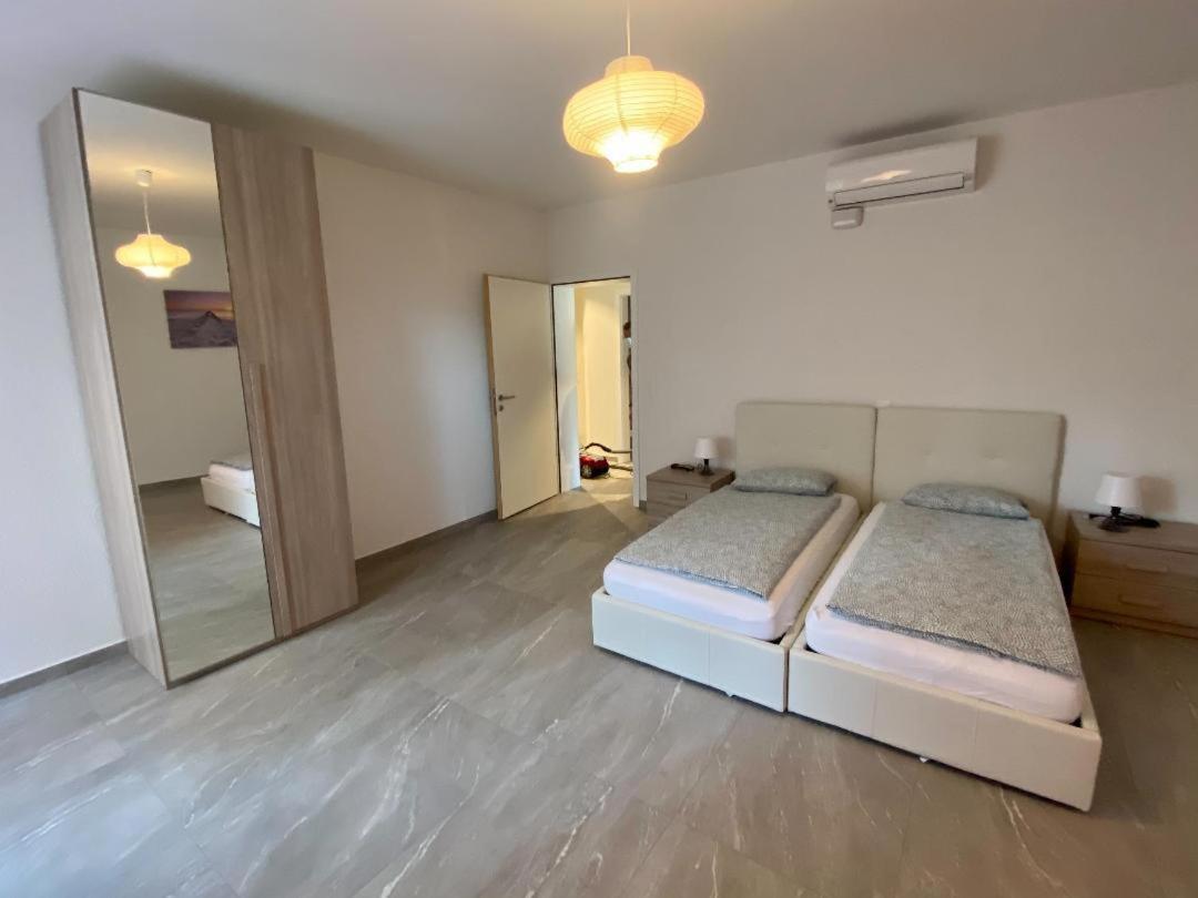 Lungolago Rosso Apartment Locarno Luaran gambar